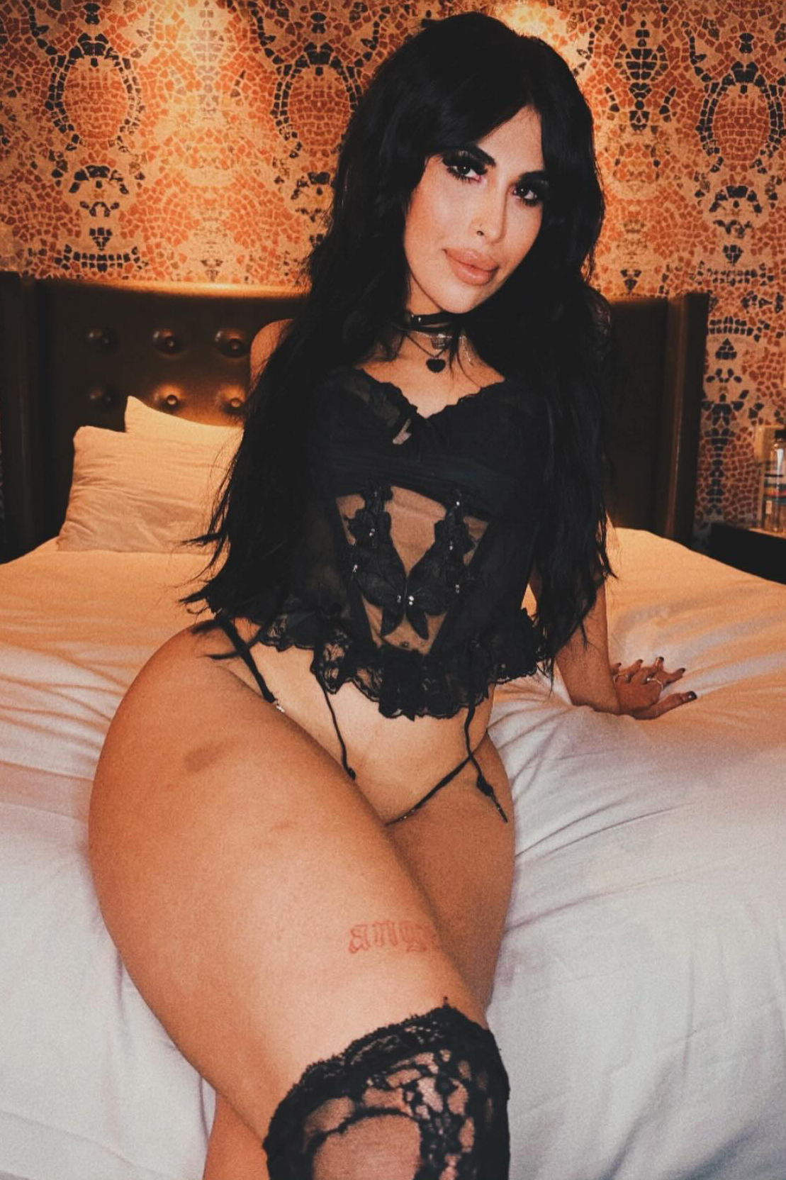 Photo HD Avery Lust - 5