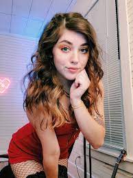 Photo HD Emma Choice - 3