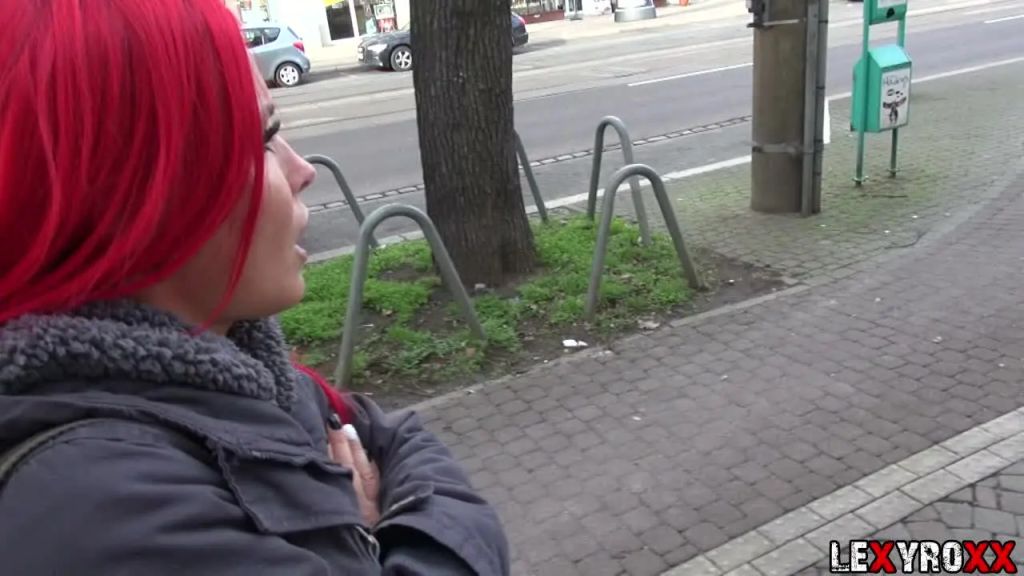 Fuck rubber - fuck my pussy bare