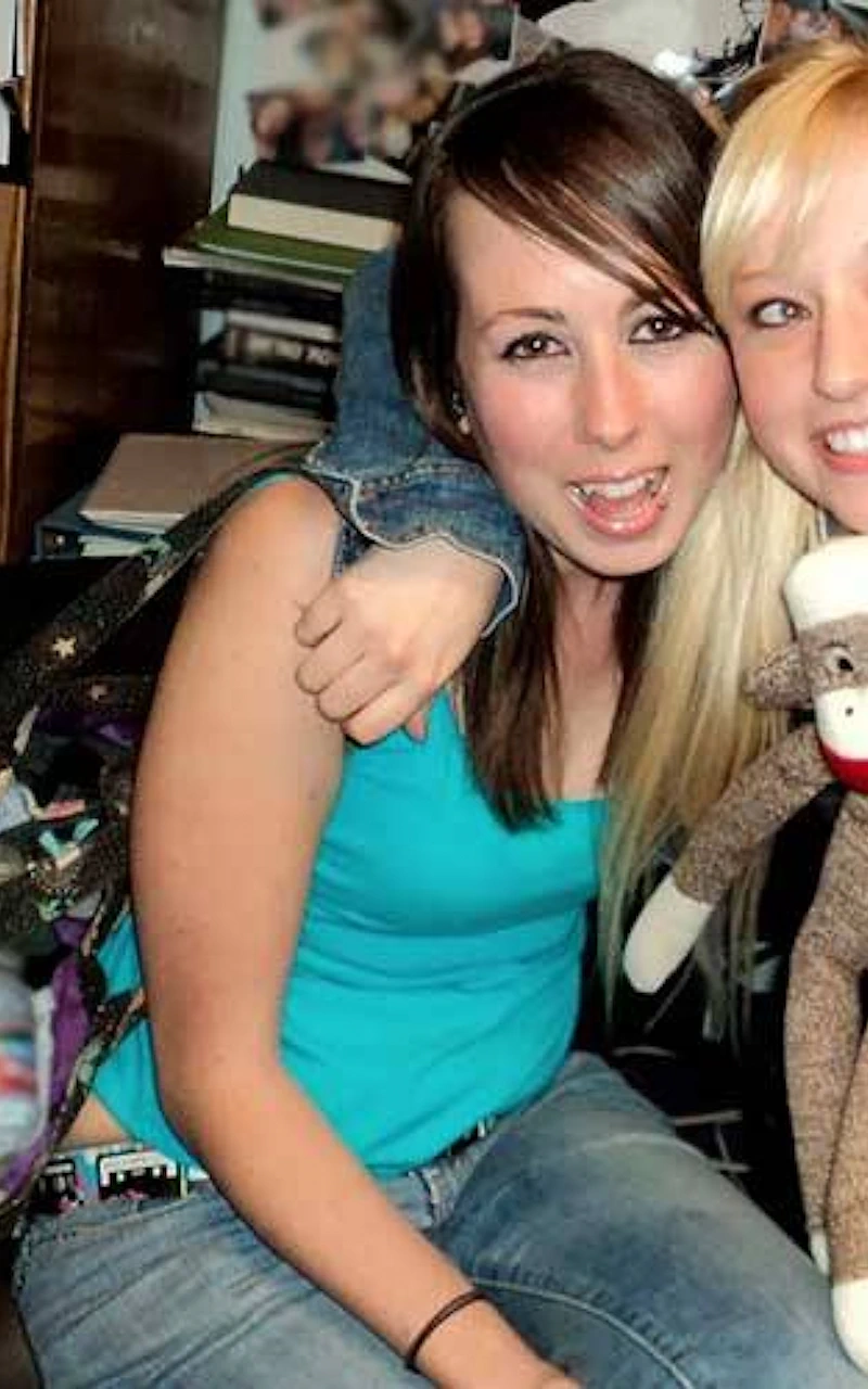 Indy Jean Horny Birds