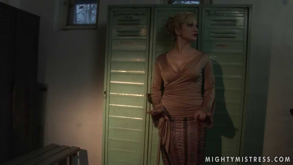 Sex slave: Cindee