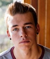 Photo HD Troy Ryan - 2