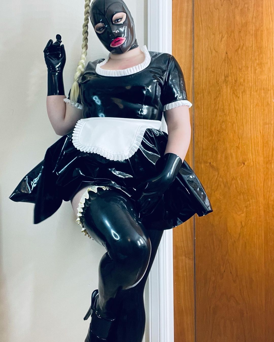 Rubber Elle Latex