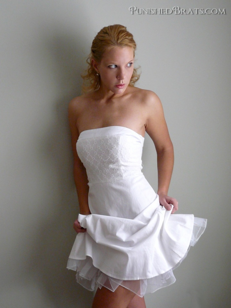 Photo HD Amber Pixie Wells - 2