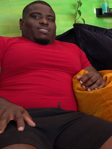 Papi Hung Young Brit