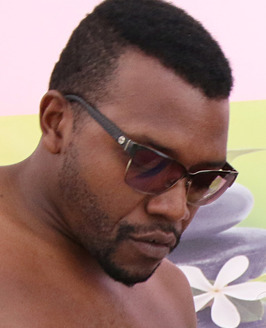 Photo HD Moe Johnson - 1