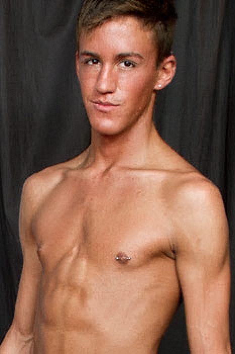 Alexander Van de Kamp Anal