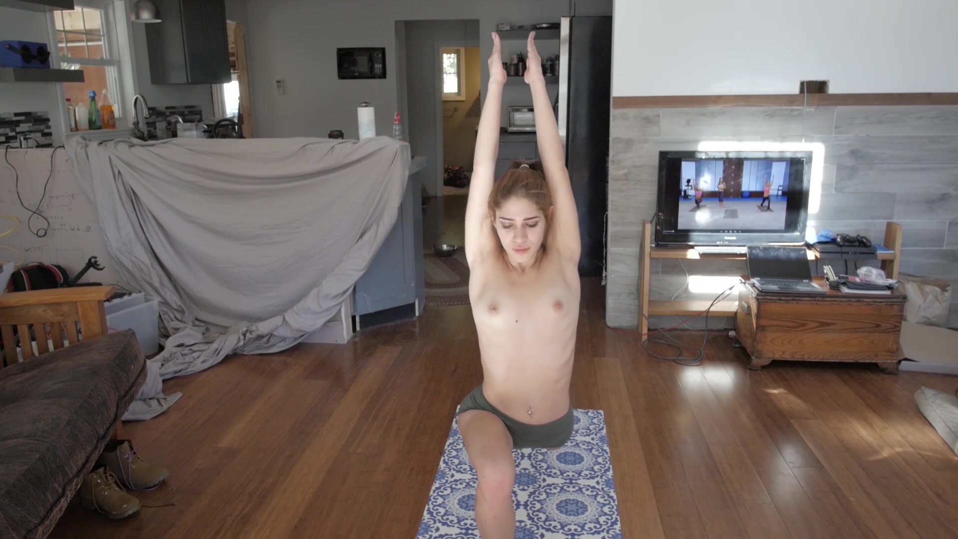 HD nude yoga workout