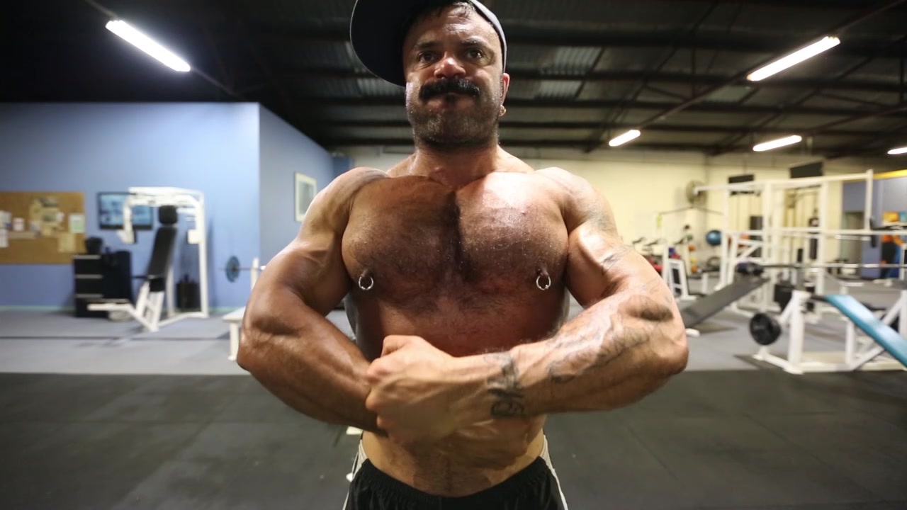 2015 Oasis Fitness Late Night Pecs’N’Play