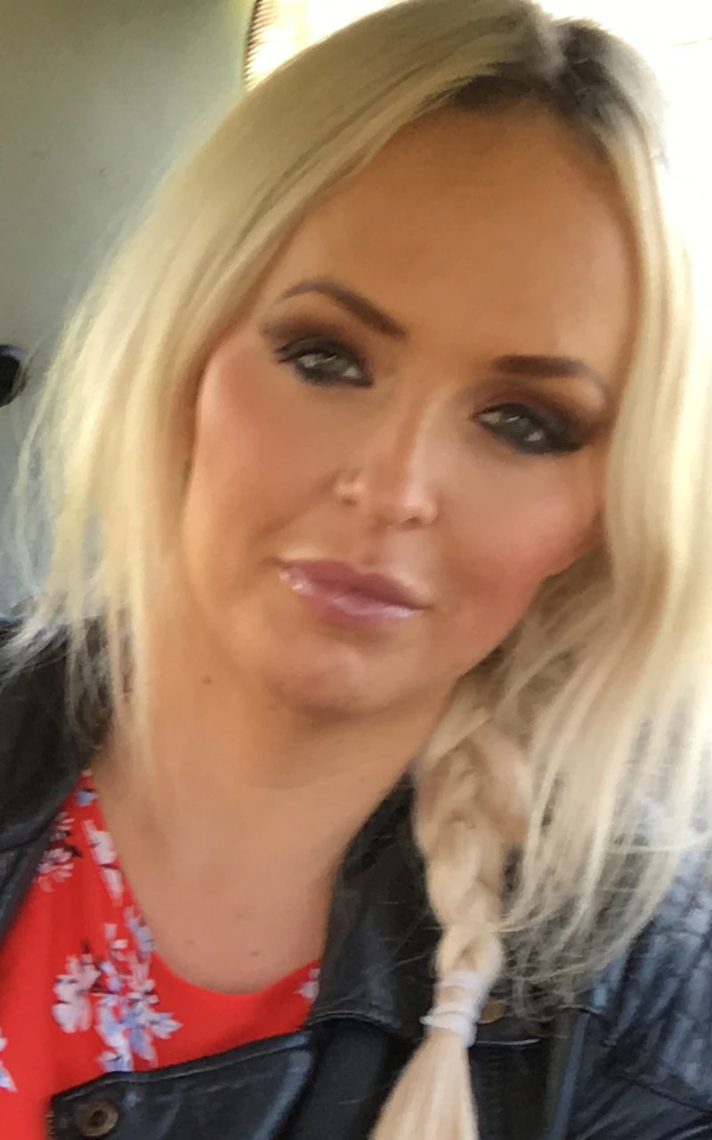 Photo HD Louise Lee - 3