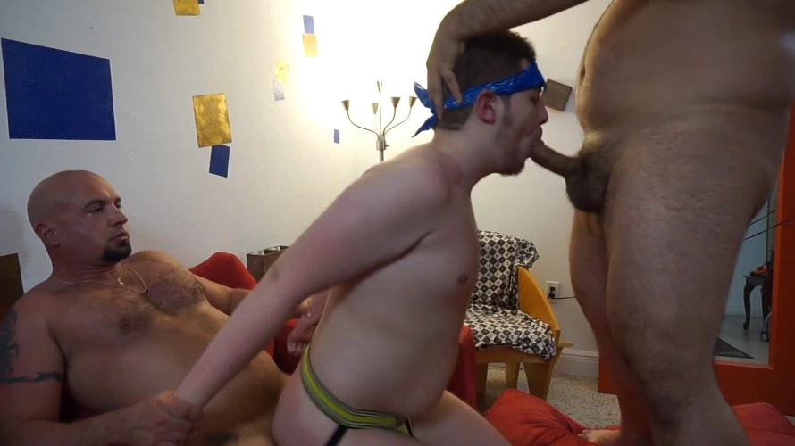 Slutty Cub & The 3 Bears