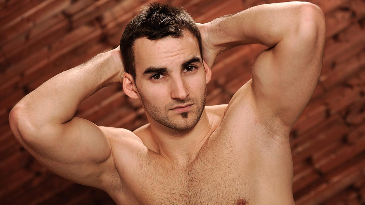 Erotic Solo: Sagi Mon