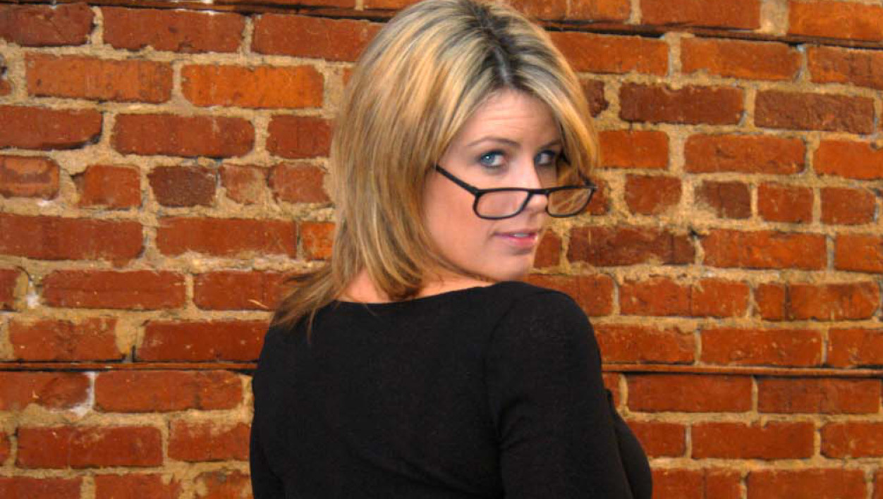 Lisa Sparxxx fucking in the classroom with her tattoos