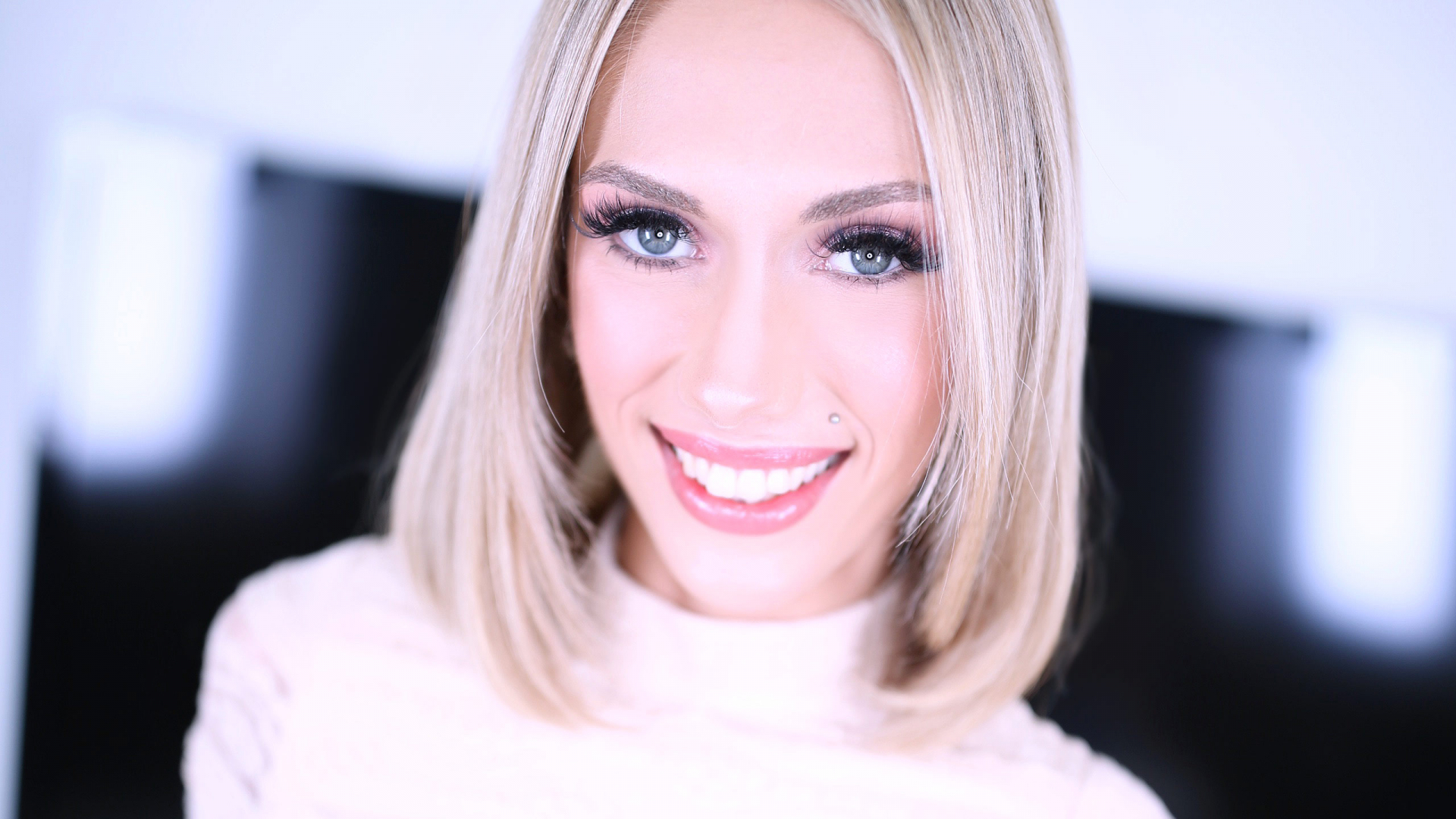 Amateur Allure Introduces Sky Pierce Giving Head, Fucking and Swallowing