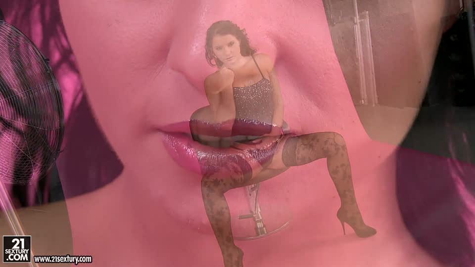 Lucy and her geisha balls