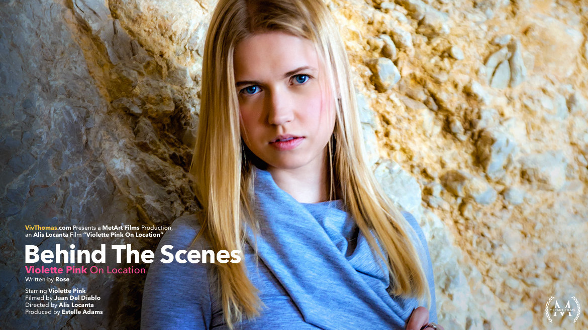 Behind The Scenes: Violette Pink on Location