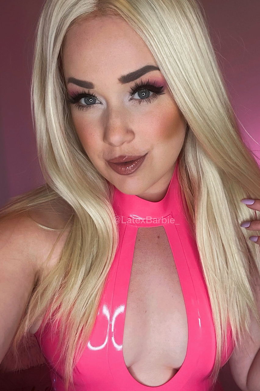 Photo HD LatexBarbie - 1