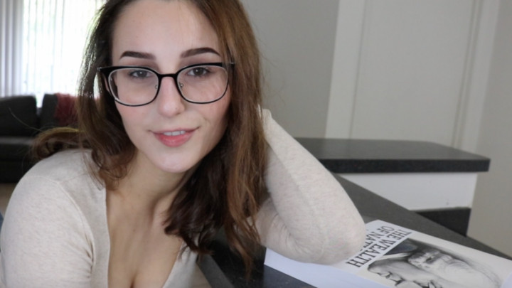 Seducing My Tutor Into A Secret BJ