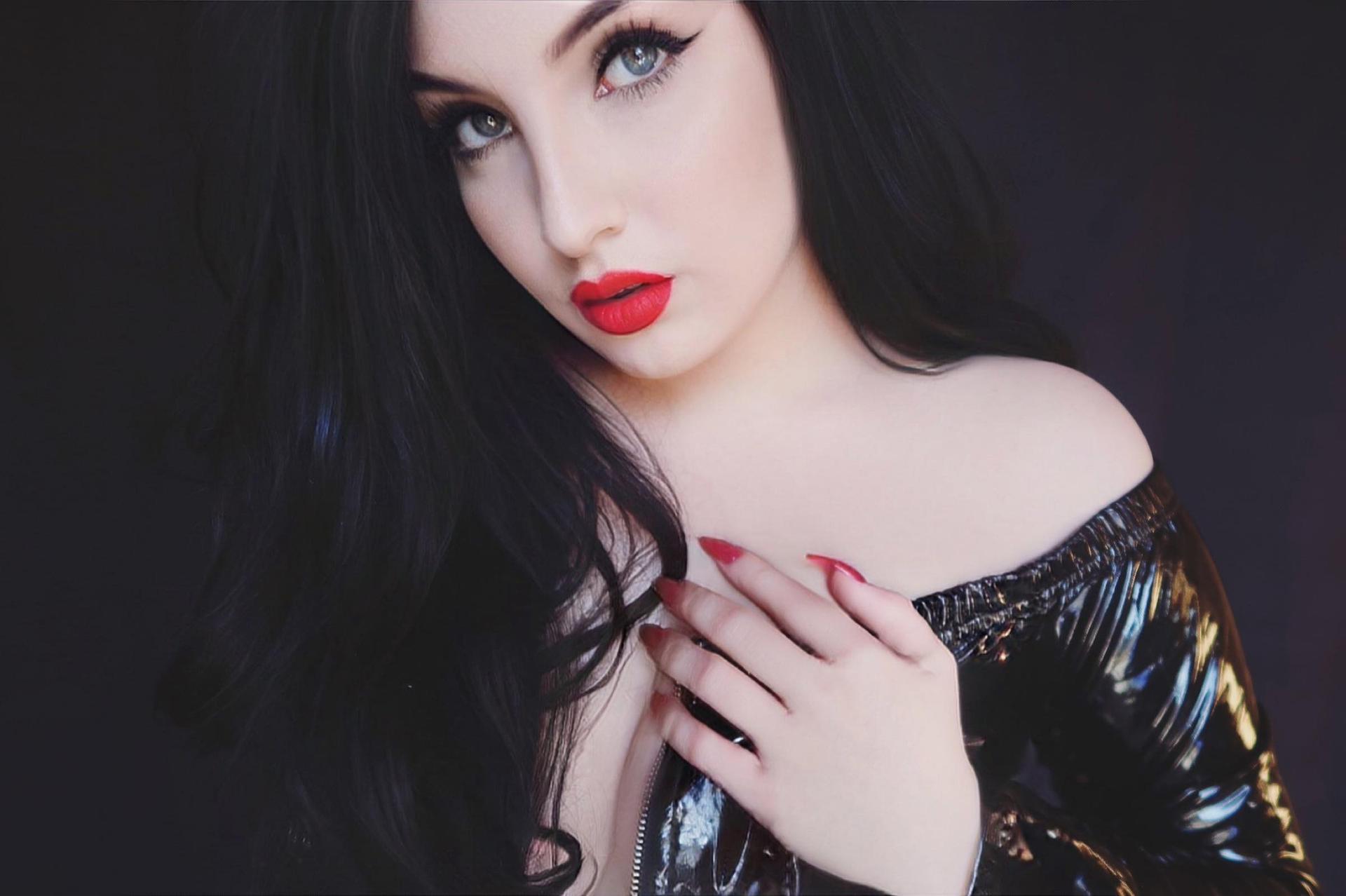 Photo HD Matriarch Malice - 2