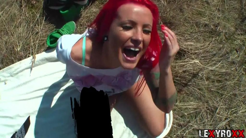 romantic picnic ?! You men all just want to fic