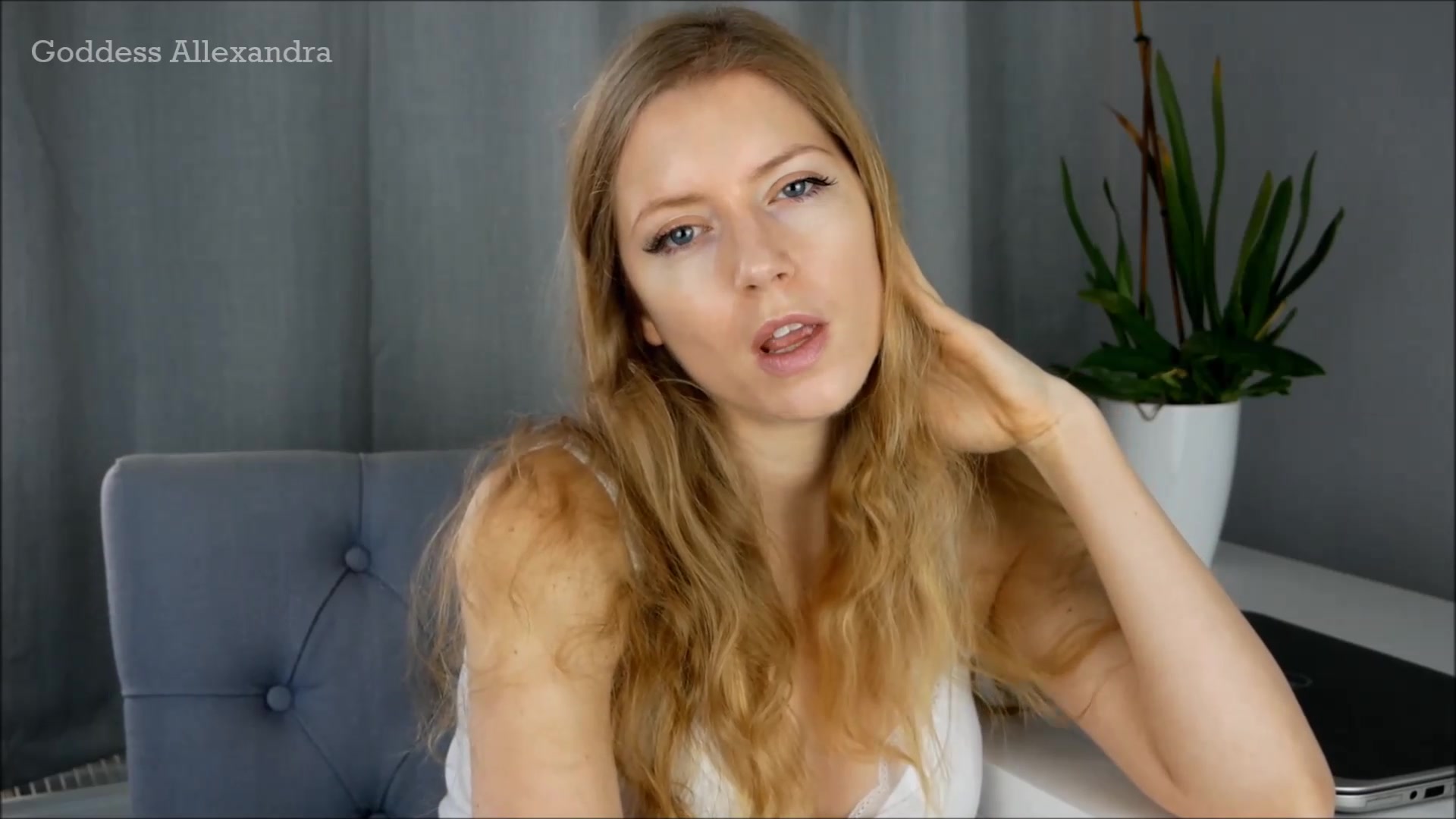 JOI & a Yummy Surprise