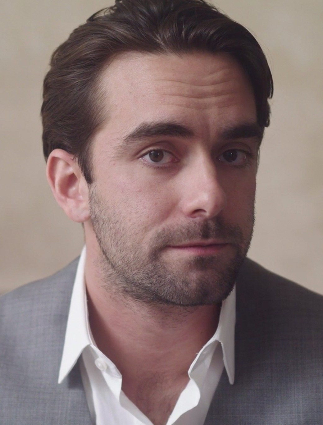 Logan Pierce Fessée