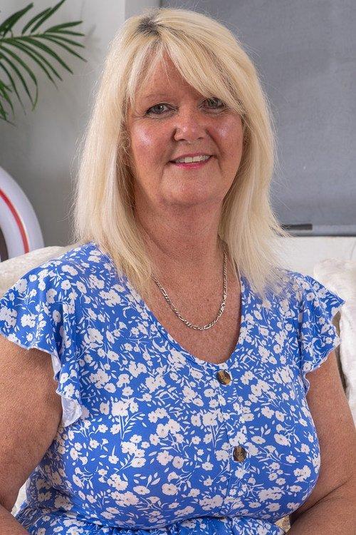 Lady Lesley