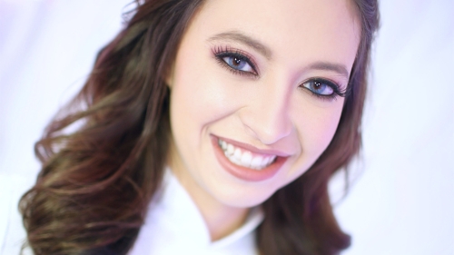 Swallow Salon Features Quinn Wilde's Oral Skills Will Blow Your Mind in 4K!