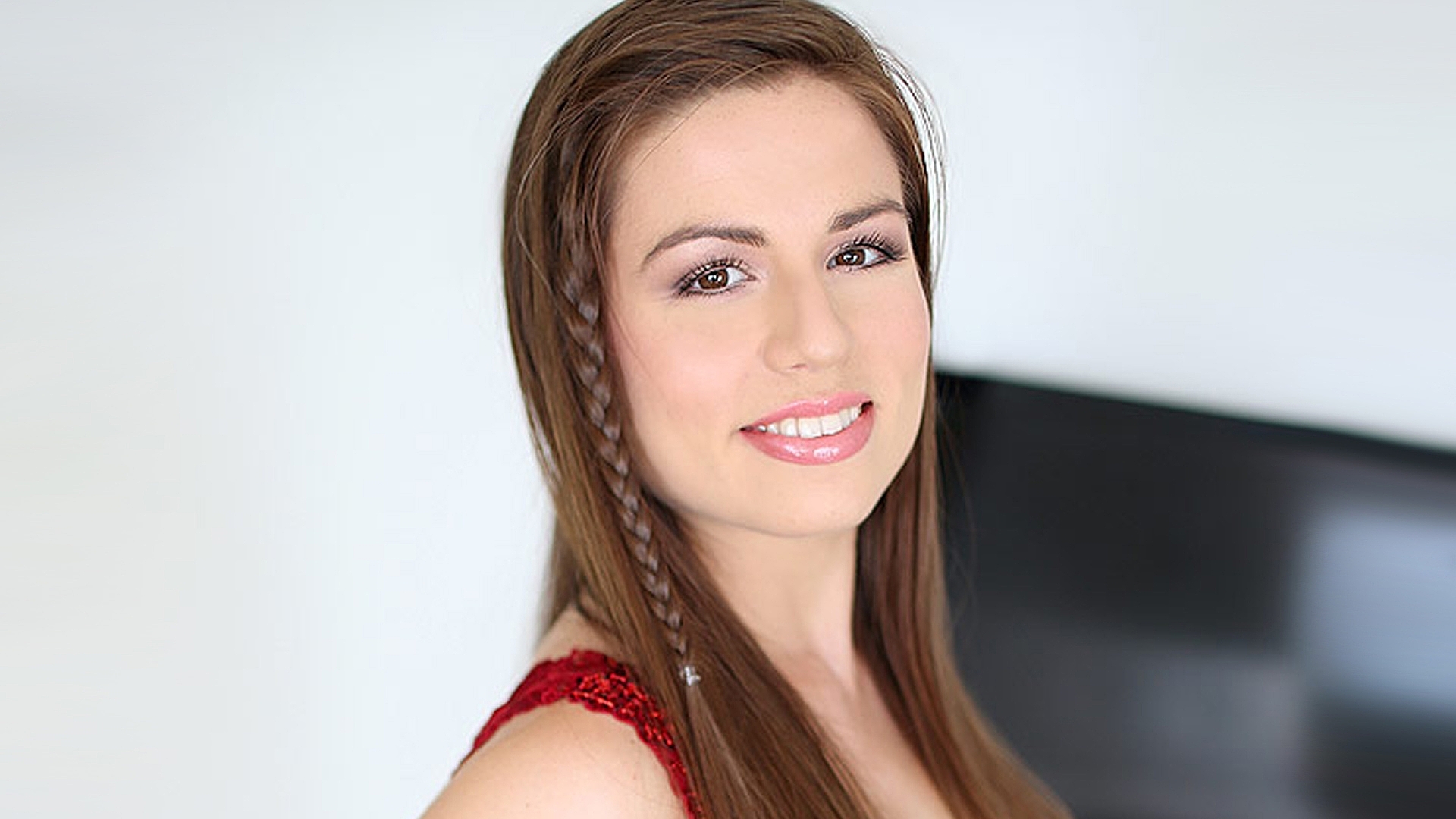 Christie Nelson, Pretty Brunette Returns to Get Banged Out by TWO Big Cocks and Devour Hot Loads