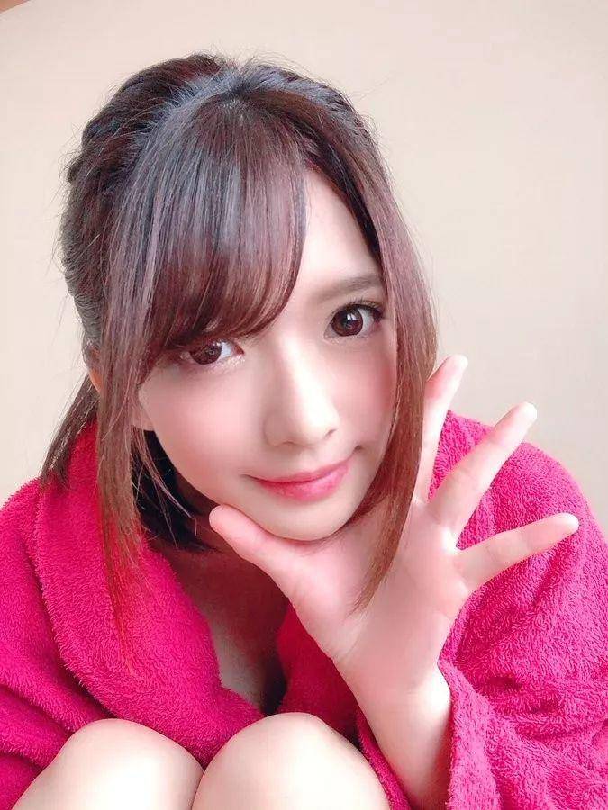 Photo HD Rika Mari - 4