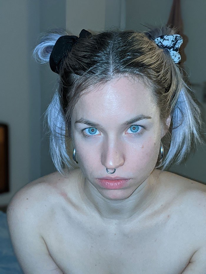 Photo HD Kitti Toussik - 6