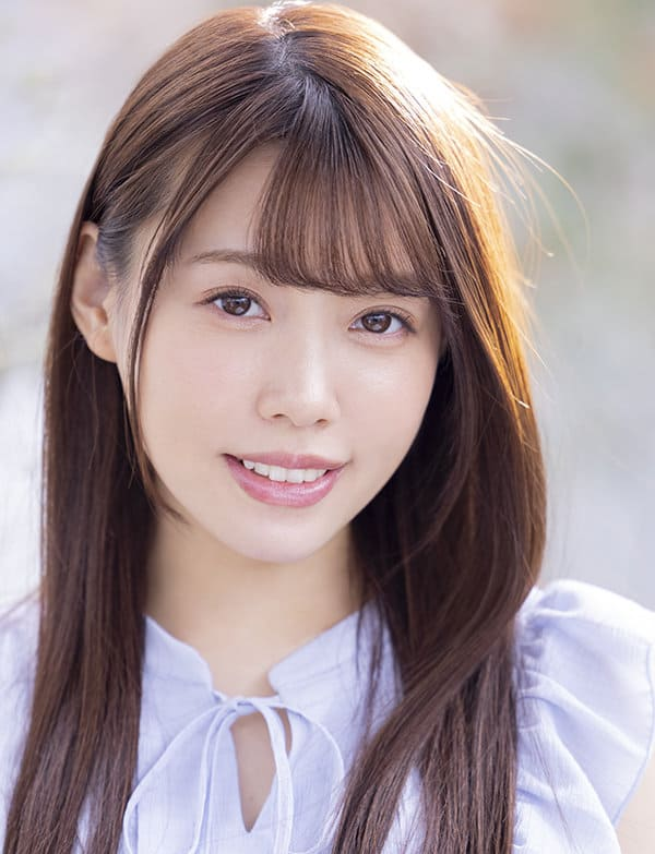 Minami Hironaka Facial