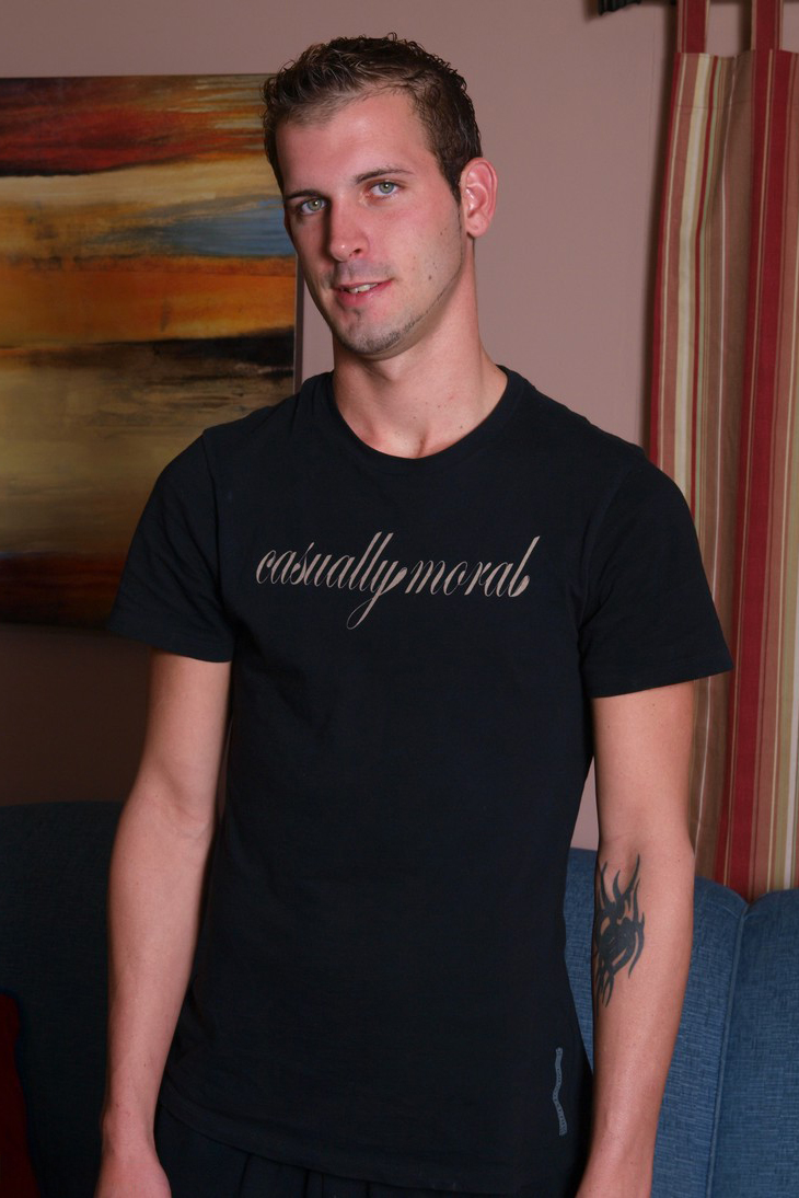 Photo HD Logan White - 2