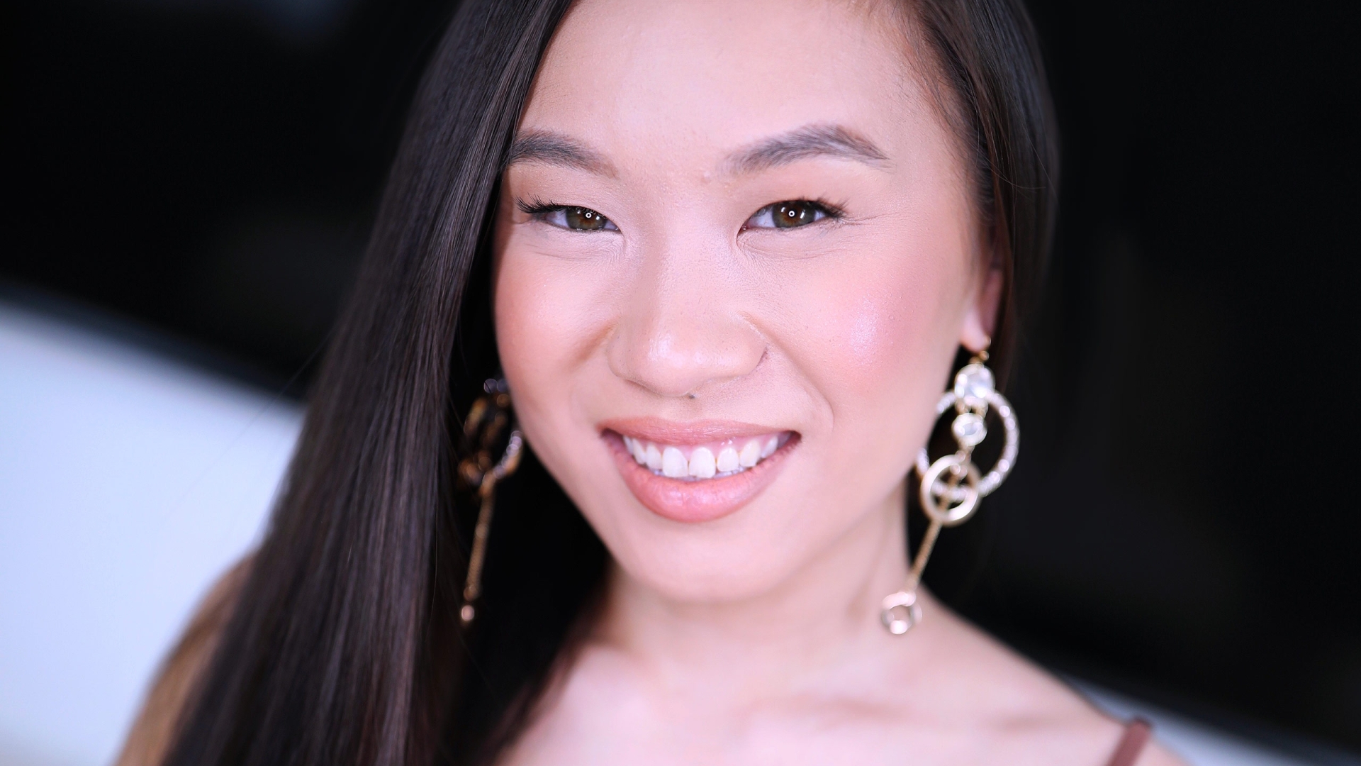 Amateur Allure Introduces Kimmy Kimm Giving Head, Fucking and Swallowing Cum