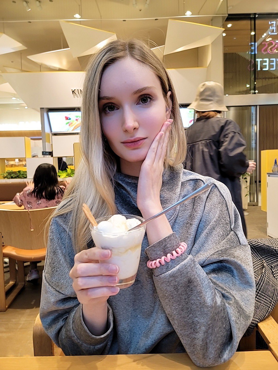 Photo HD Lily Hart - 3