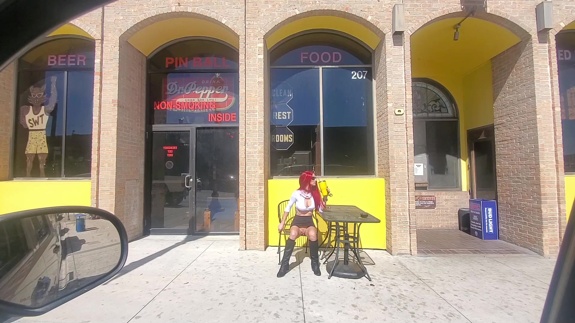 Public FLASHING MAKES ME SQUIRT LOTS