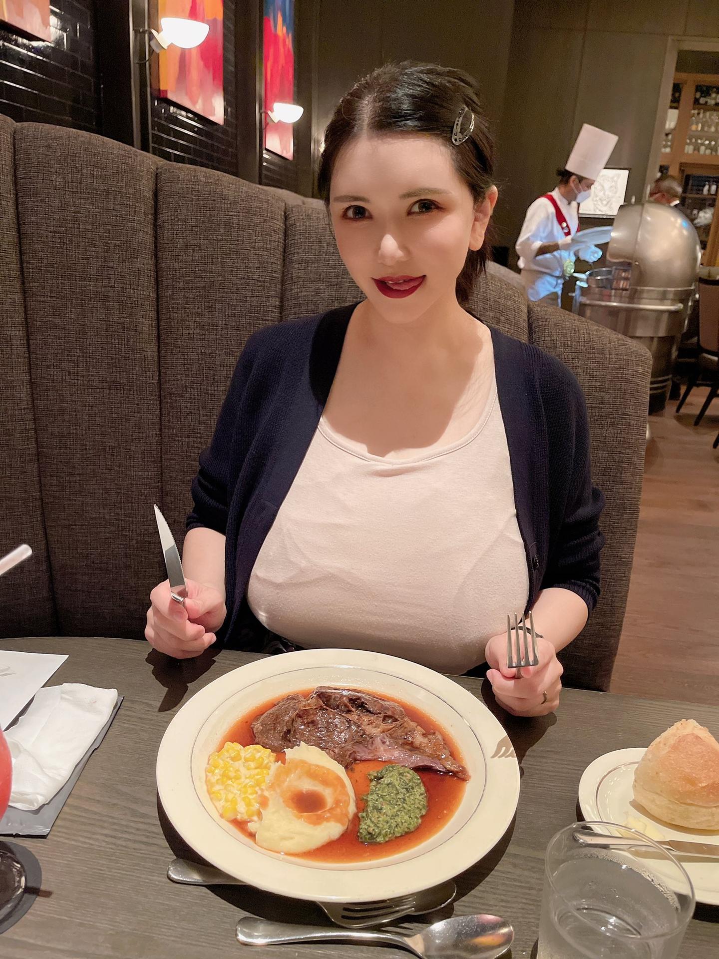 Photo HD Anri Okita - 2