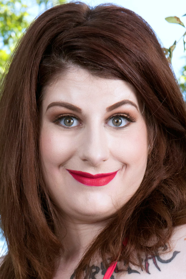 Photo HD Veronica Bow - 3