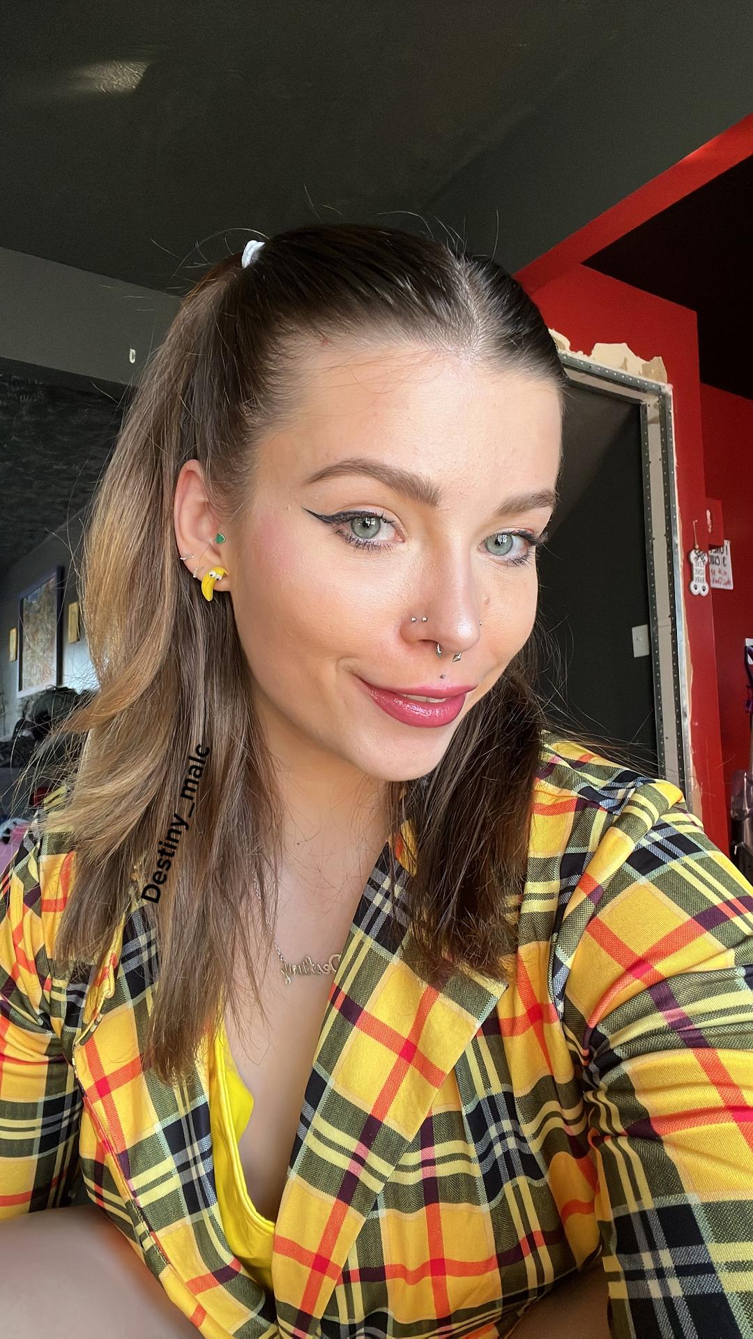 Photo HD Destiny Malc - 1