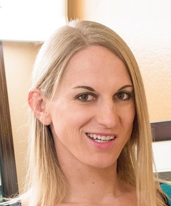 Lusinda Devine Fellation