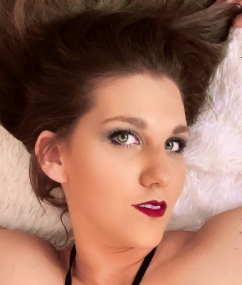 Photo HD Elle Joyce - 1