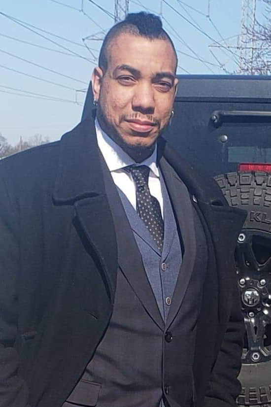 Photo HD Joey the Foot Guy - 2