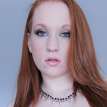 Photo HD Lucy O'Hara - 4