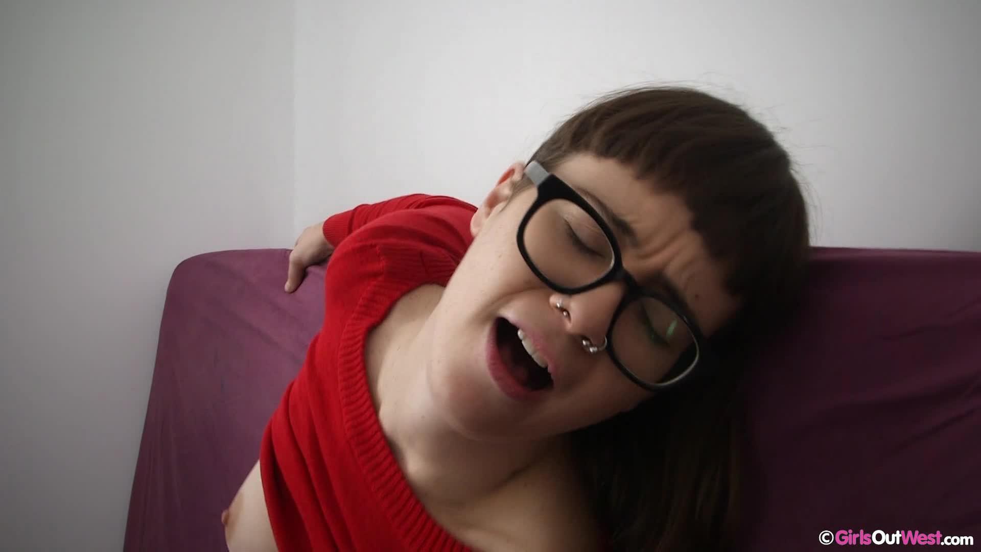 Molly & Rosie - Moving Forward pt1