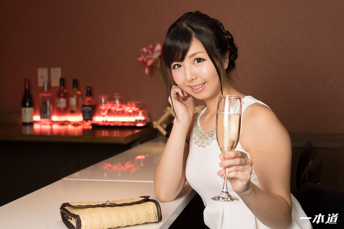 Marriage hunting girl gets creampie at one night stands