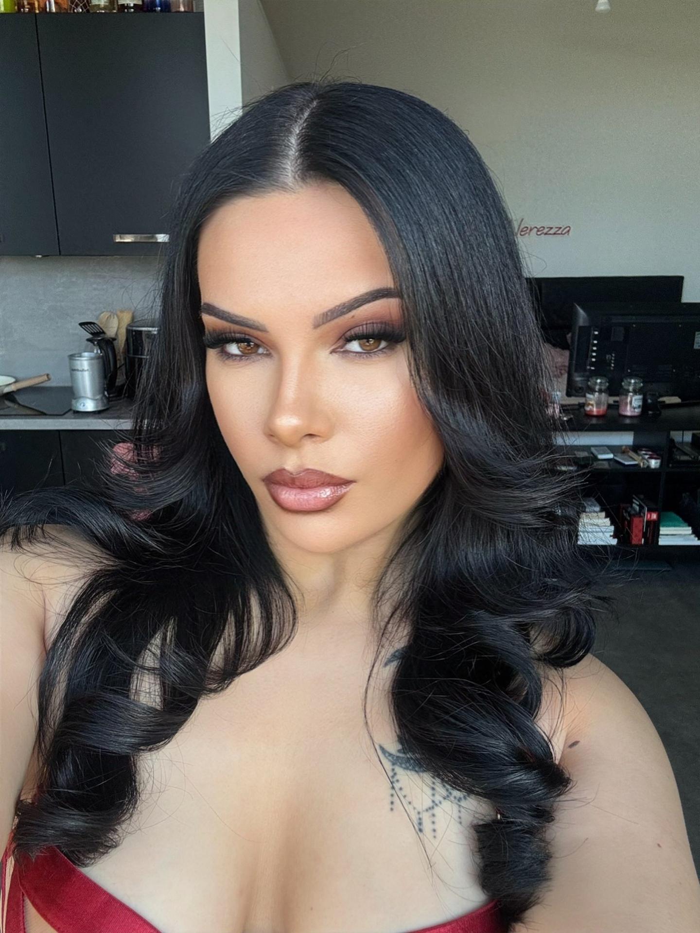 Photo HD Miss Nerezza - 1