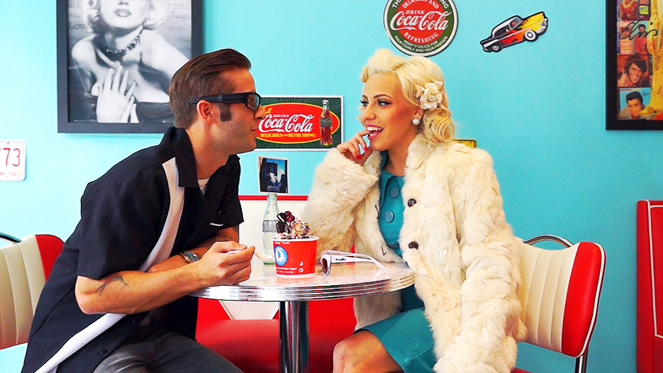 Vyxen Steel Fuck' n Roll