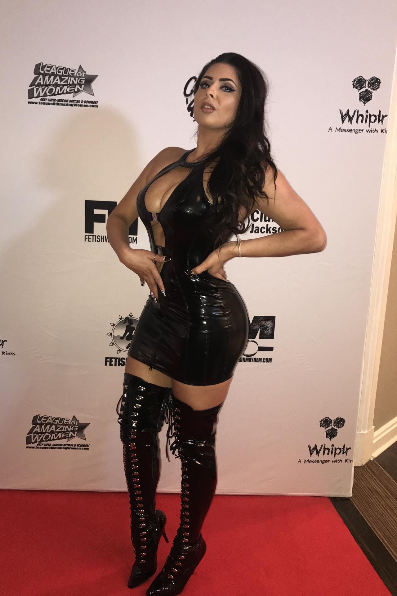 Photo HD Jasmine Mendez - 2