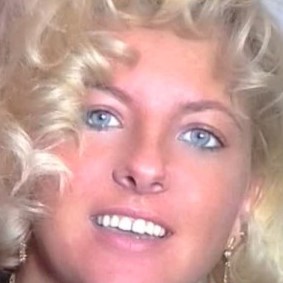 Photo HD Angiela - 1