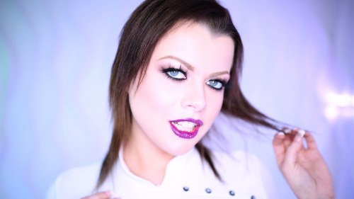 Swallow Salon Presents Nadia White Providing Oral Pleasures and Swallowing Cum